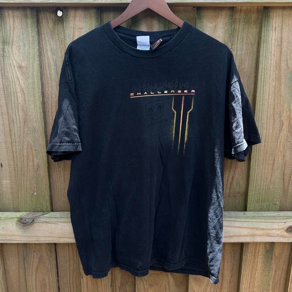 *SOLD* Dodge Challenger black graphic t-shirt Size XL